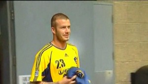 Beckham prvý raz trénoval s hráčmi Arsenalu