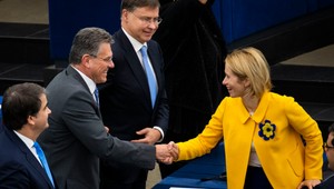 Novozvolený eurokomisár Šefčovič: Európa si musí zvykať na politiku ostrých lakťov