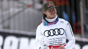 BRAATHEN získal malý krištáľový glóbus za obrovský slalom