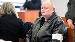 Súd s Milanom Juhászom (52). Vypovedať budú o jeho psychickom stave