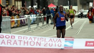 Na 5. ročníku Bratislavského maratónu dvojnásobný triumf Keňanov