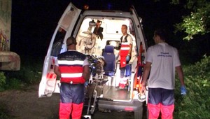 Opití tínedžeri (16, 17) vyliezli na kotolňu, späť to nešlo