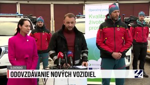 Tlačová beseda pri príležitosti odovzdania nových vozidiel hasičom a záchranárom