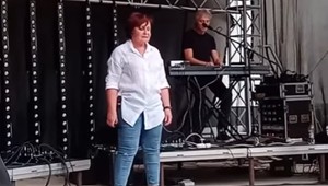 Česká hviezda dostala podmienku od členov jej kapely! Ak chce turné, musí schudnúť!