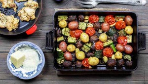 Super jedlo z nových zemiakov: Taliansku pečenú zeleninu si obľúbite hneď