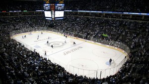 Winnipeg prehral v domácej premiére