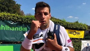 Absurdné! Kurióznejšiu diskvalifikáciu tenistu asi neuvidíte