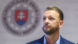 Minister vnútra oznámil založenie vyšetrovacieho tímu na prešetrenie riadenia pandémie