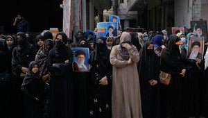 ONLINE: Európski predstavitelia vidia šancu na nový režim, Rusko a proiránske skupiny útoky odsudzujú