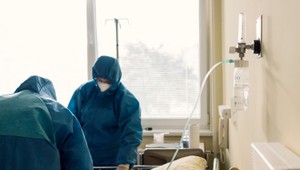 Prekonali ste ťažký covid? Môže to súvisieť s väčším rizikom porážky