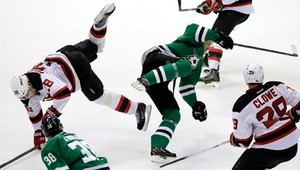 VIDEO. Plexisklo nevydržalo Volčenkovov hit na Goligoského