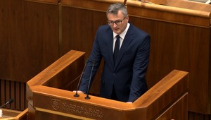 Predseda ústavného súdu Fiačan apeluje na parlament: Zvoľte kandidátov. Na súde je 1400 nevybavených žiadostí