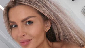 Lele Ceterovej pribudlo nové tetovanie! Asi aby na TO nezabudla..!