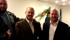 Zásah ochrankárov na odovzdávaní úradu môže preveriť polícia