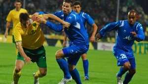 Fanúšikovia Levski sa po zápase so Žilinou pobili s políciou