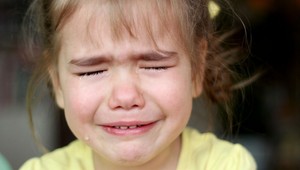 Toto nikdy nehovorte deťom, keď plačú! Môžete im uškodiť viac, ako si myslíte