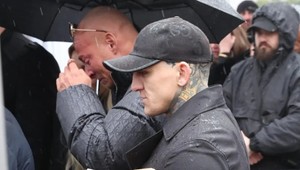 Pochovali Moniku JÁKLIOVÚ, nechýbal snúbenec ani Boráros