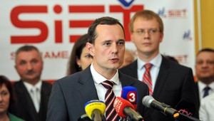 Procházka založil novú stranu, motivovali ho prezidentské voľby