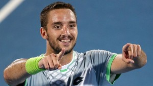 Troicki akrobaticky zakončil zo súperovej strany siete