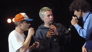 Adam z Beastie Boys dúfa, že porazil rakovinu