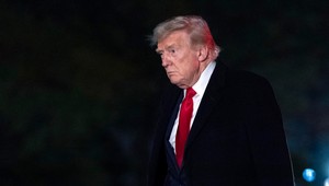 Generál Macko: Trump je slabý hráč, chce len úspech a milióny mŕtvych vo vojne sú mu ukradnuté