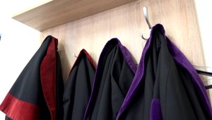 V prípade vydieraných učiteliek padol rozsudok. Exriaditeľku ZŠ poslal súd za mreže