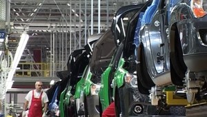 Automobilky Kia Motors Slovakia a PSA Peugeot ani dnes nespustili výrobu