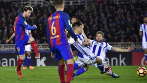 Prekliatie FCB na Anoete trvá. Od prehry ju zachránili rozhodcovia