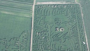 Na počesť Bruins vzniklo bludisko