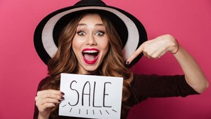 Využite zľavy v butikoch rozumne: 5 vecí, pri ktorých sa oplatí čakať na výpredaj!