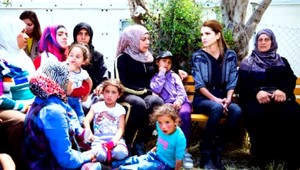 Únia finančne podporuje 850-tisíc utečencov v Turecku. Niektorí dostali debetné karty