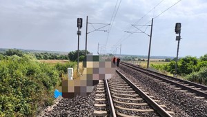 Tragédia na železnici: Na koľajnice si ľahol človek