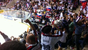 Pivko alebo priateľka? Fanúšik Slovenska na MS20 má v tom jasno