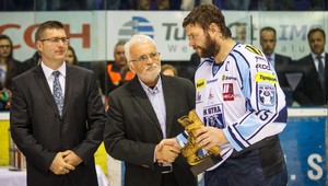 Stümpel najužitočnejším hráčom extraligy. Získal Zlatú korčuľu