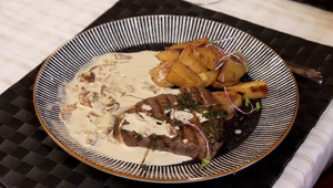 Hlavne jedlo: Polokrvavé voloviny