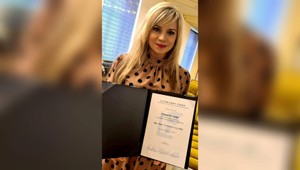 Reportérka TV JOJ Jana Veľasová vyhrala novinársku cenu. Pozrite si výhernú reportáž