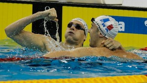 Priateľský dohmat! Zlato na 100 m znak získali dvaja Francúzi