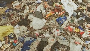 Do ich obce dovážajú odpad zo zahraničia. Starostka sa obrátila na políciu