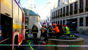 Bratislavský magistrát uzavreli pre podozrivý biely prášok