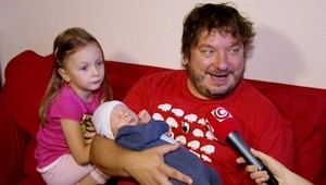 Imro z Paneláka má synčeka! Volá sa Matúš