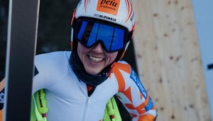 Petra Vlhová na rukách s neterkou po boku najväčšej rivalky! Túto FOTO musíte vidieť