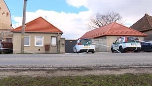 Záhadná smrť v Seredi. Zohavené telo muža našla v dome jeho dcéra