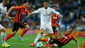 Manchester United prehral v Eindhovene, hetrik Ronalda