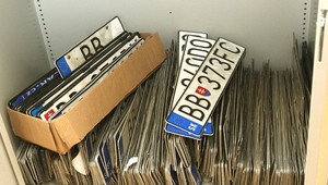 Skladové zásoby pôvodných tabuliek s EČV sa budú vydávať do vyčerpania zásob