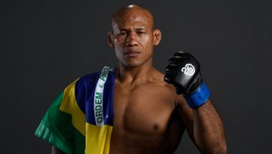 UFC má problém. Deň pred turnajom sa u zápasníka potvrdil koronavírus