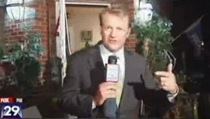 VIDEO: Útok na novinára v priamom prenose...