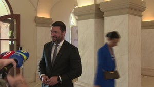 Takáč: Transakčná daň trápi podnikateľov, nie občanov. Vláda má riešiť prorastové opatrenia