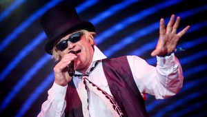 To je ale rodinka! Kocáb žije pod jednou strechou s bývalkou a jej partnerom!