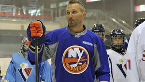 Višňovský (36) dohrá sezónu na Long Islande v drese Islanders