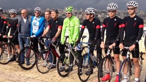 V akadémii Petra Sagana sú aj dvaja Slováci